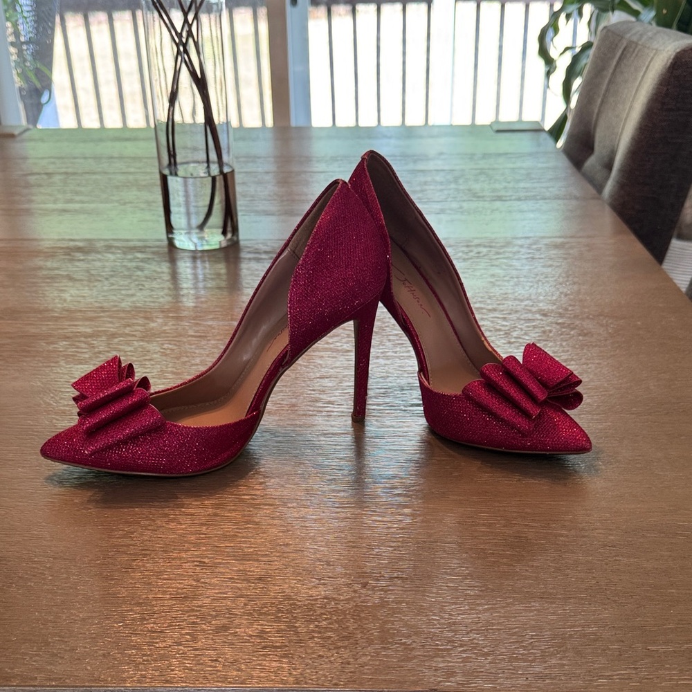 Elegant Pink Stilettos with Bow Detail